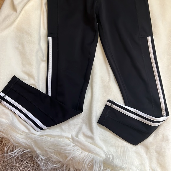 ADIDAS Women's Primegreen Aeroready black with white stripes workout leggings. - Picture 4 of 10